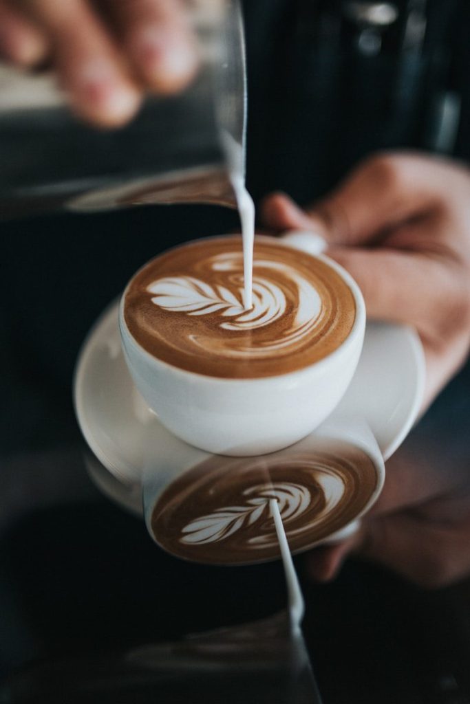 Milch, Hafer, Erbse oder Pulver: Welche Milch im Kaffee ist am ungesündesten?
